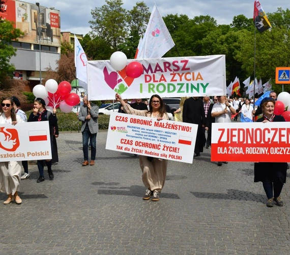 Wielkie świadectwo życia na ulicach Żar