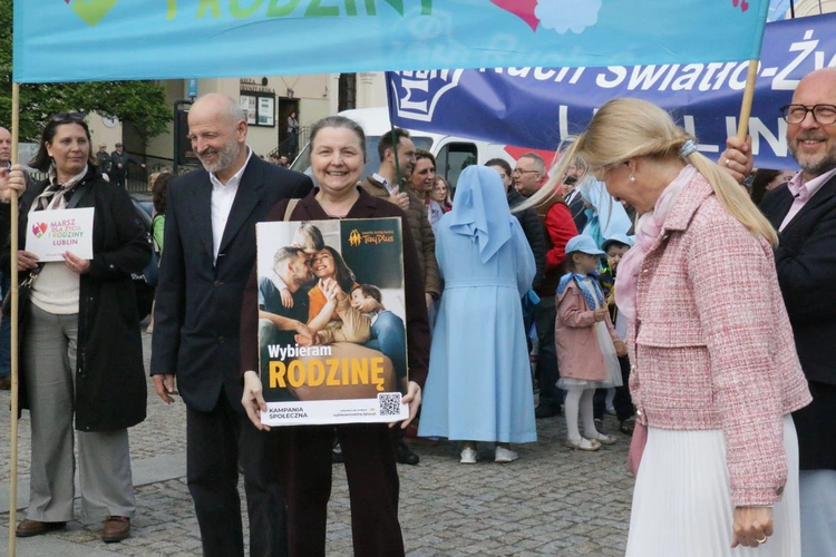 Marsz pełen życia