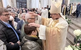 Abp Przybylski do małżonków: Jesteście znakiem Boga na ziemi