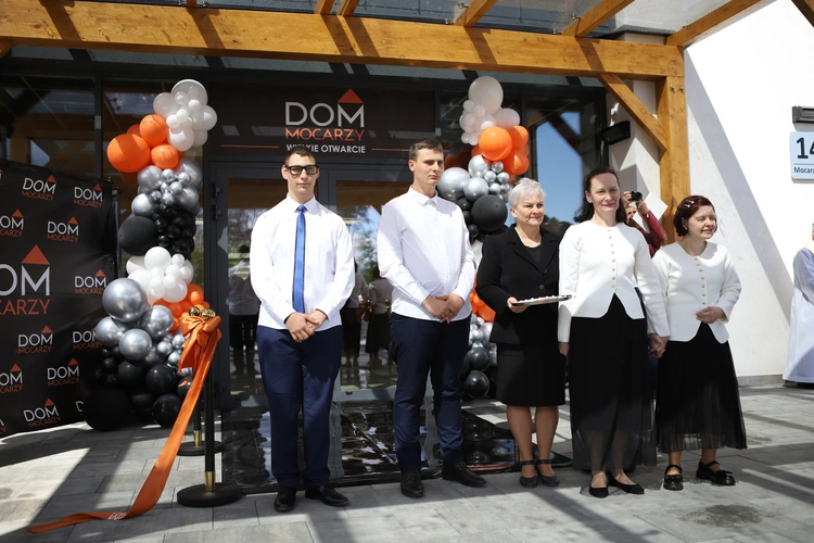 Oficjalne otwarcie "Domu Mocarzy"