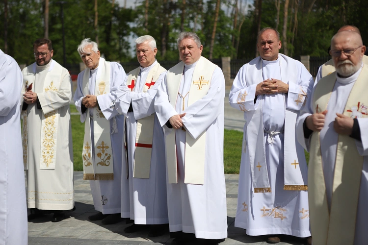 Oficjalne otwarcie "Domu Mocarzy"