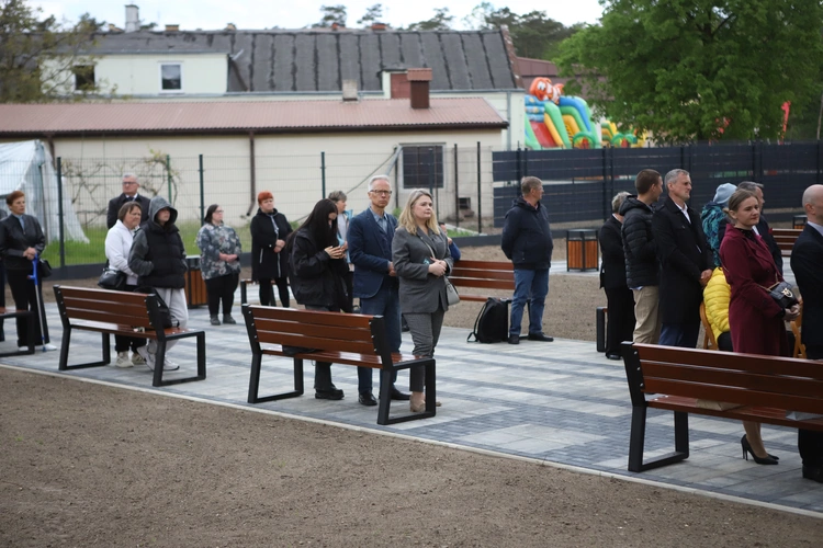 Poświęcenie kaplicy w "Domu Mocarzy"