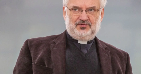 „Jeszcze chrześcijaństwa nie posmakowaliśmy”. Rozmowa z ks. Robertem Skrzypczakiem