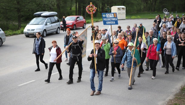 371. Łowicka Piesza Pielgrzymka na Jasną Górę w drodze