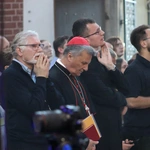 Wigilia Zesłania Ducha Świętego - czuwanie w Kościele pw. NMP na Piasku w przedzień zakończenia synodu