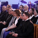 Wigilia Zesłania Ducha Świętego - czuwanie w Kościele pw. NMP na Piasku w przedzień zakończenia synodu
