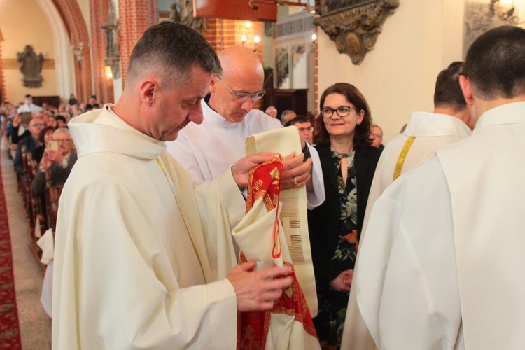 Otrzymali święcenia diakonatu (stałego)