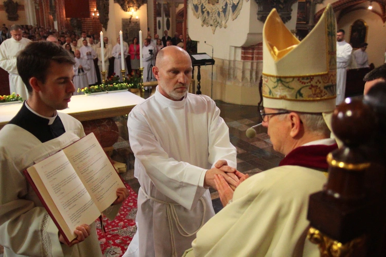 Otrzymali święcenia diakonatu (stałego)