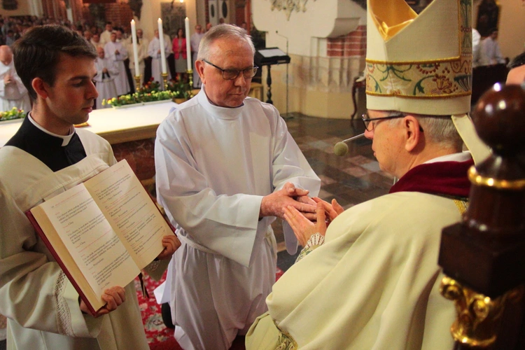 Otrzymali święcenia diakonatu (stałego)