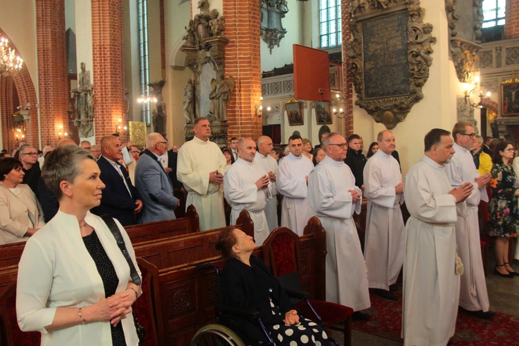 Otrzymali święcenia diakonatu (stałego)