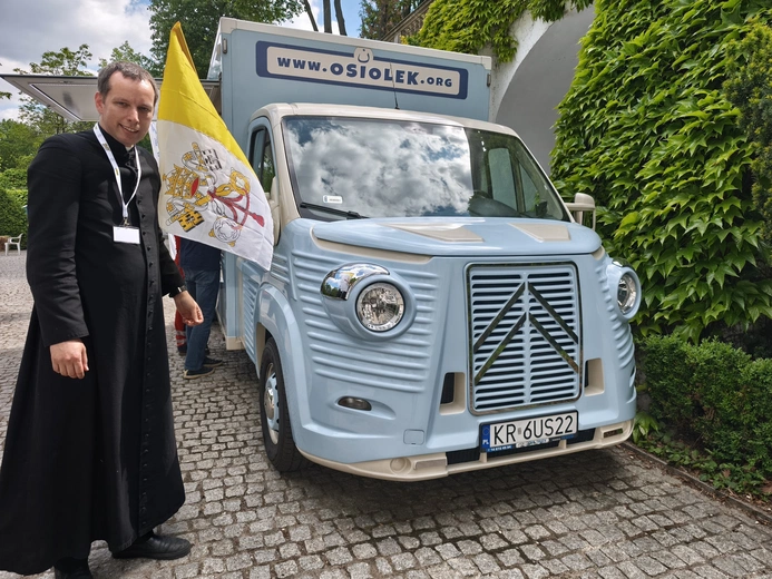 zLOT 2026