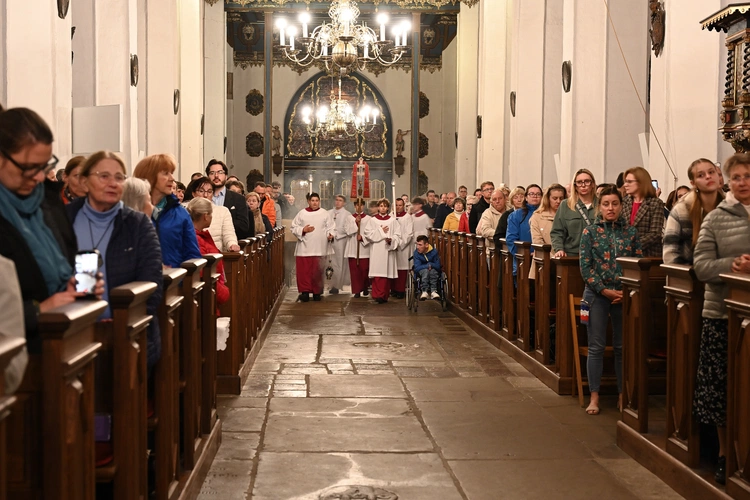 W Bazylice Mariackiej uroczystość wigilii Zesłania Ducha Świętego