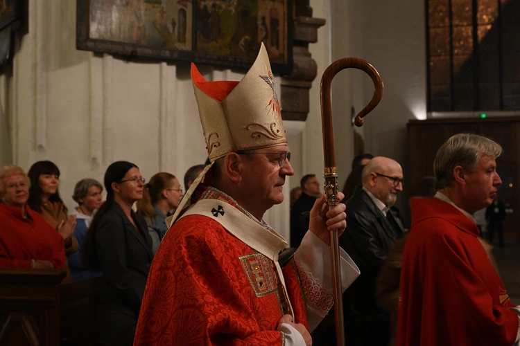 W Bazylice Mariackiej uroczystość wigilii Zesłania Ducha Świętego