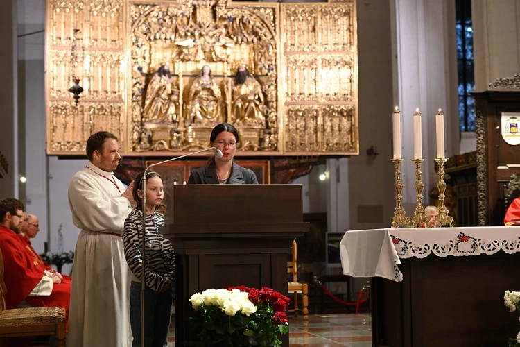 W Bazylice Mariackiej uroczystość wigilii Zesłania Ducha Świętego