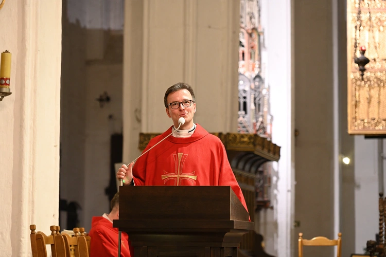 W Bazylice Mariackiej uroczystość wigilii Zesłania Ducha Świętego
