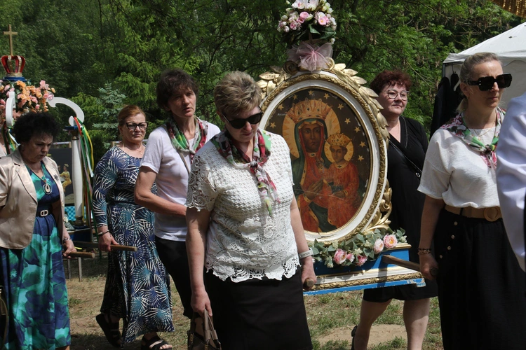 Studzianka. Koronacja obrazu Świętej Rodziny