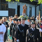 Lipnica Murowana. Msza św. i procesja z modlitwą o rekoronację Lipnickiej Madonny z Dzieciątkiem