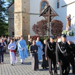 Lipnica Murowana. Msza św. i procesja z modlitwą o rekoronację Lipnickiej Madonny z Dzieciątkiem