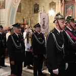 Lipnica Murowana. Msza św. i procesja z modlitwą o rekoronację Lipnickiej Madonny z Dzieciątkiem