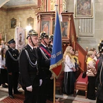 Lipnica Murowana. Msza św. i procesja z modlitwą o rekoronację Lipnickiej Madonny z Dzieciątkiem