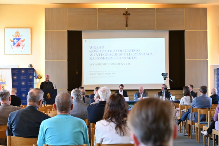 Konferencja historyczna z okazji 100. rocznicy ustanowienia diecezji gdańskiej