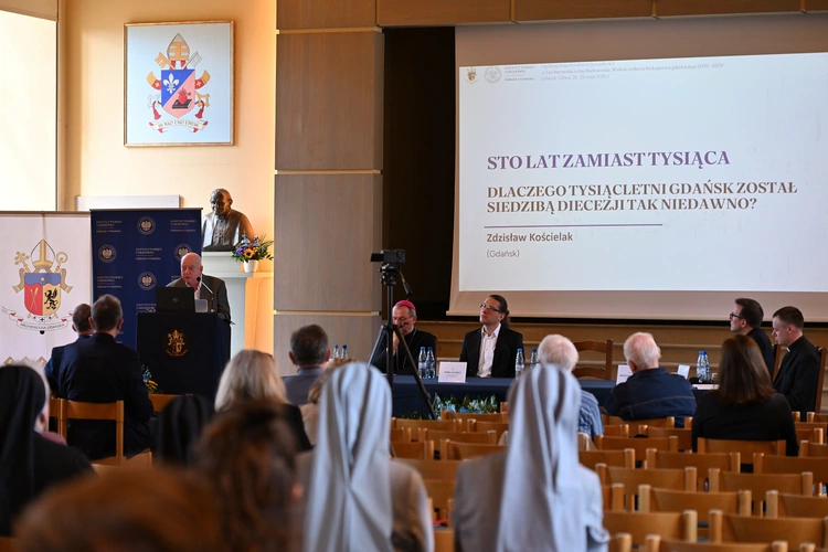 Konferencja historyczna z okazji 100. rocznicy ustanowienia diecezji gdańskiej