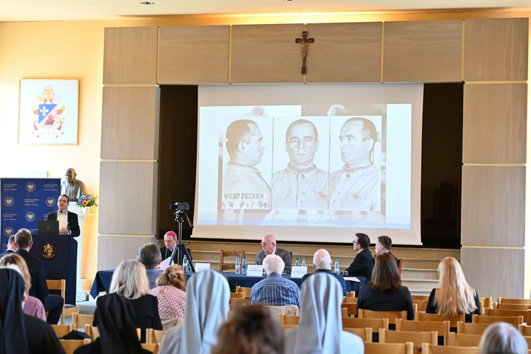 Konferencja historyczna z okazji 100. rocznicy ustanowienia diecezji gdańskiej