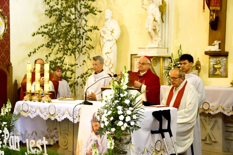 Zmiana proboszcza w parafii św. Michała Archanioła w Dobromierzu