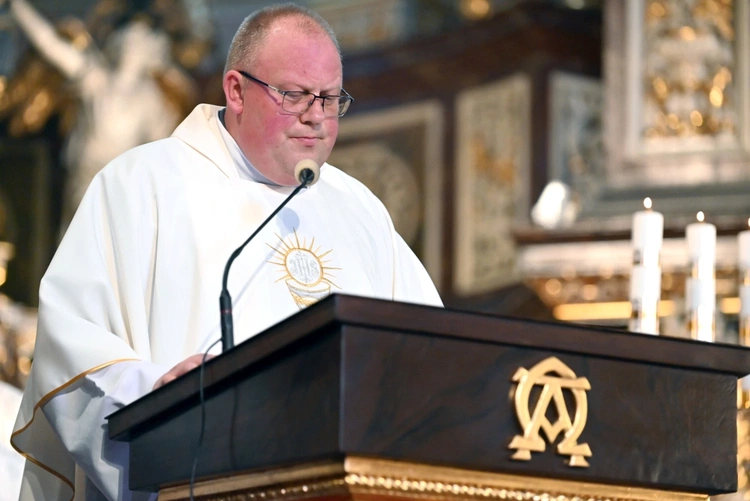 Jubileusz 25-lecia święceń prezbiteratu w świdnickiej katedrze