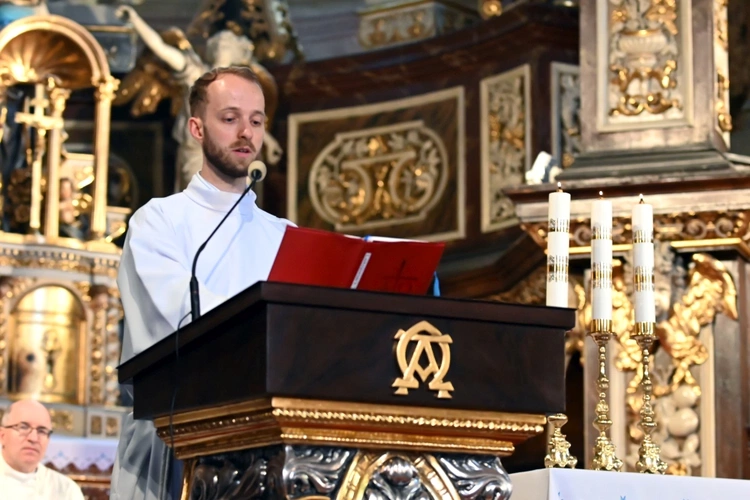 Jubileusz 25-lecia święceń prezbiteratu w świdnickiej katedrze