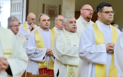 Trudno być księdzem