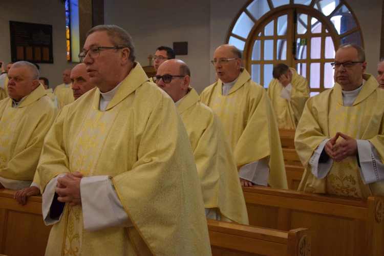 Pielgrzymka kapłańska do skarżyskiej Ostrej Bramy