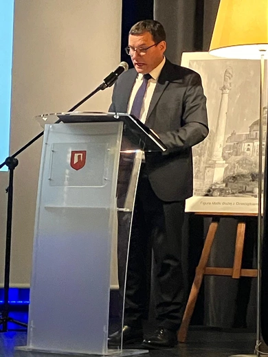 Konferencja naukowa w Klimontowie