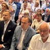  Przy grobie Jana Pawła II modlitwa o kanonizację Prymasa Tysiąclecia