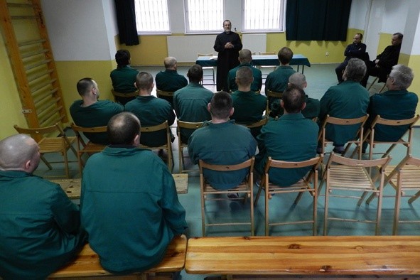 Spotkanie z więźniami w Areszcie Śledczym