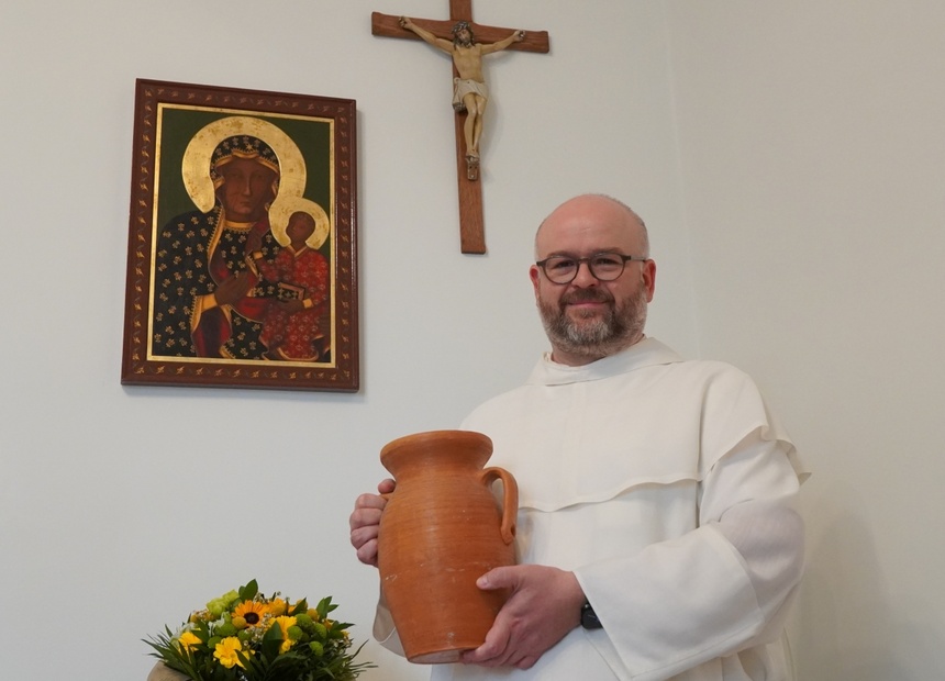 Spodziewamy się wina Bożych łask!