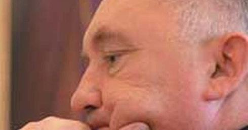 Ciągle siebie oceniam