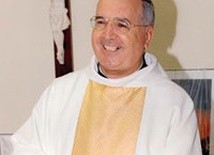 Ojciec Raymond Zambelli