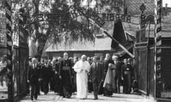 ze zbiorów Archiwum Państwowego Muzeum Auschwitz-Birkenau w Oświęcimiu