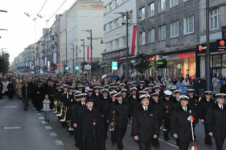 X Dzień Papieski w Gdyni; fot. M. Grabarz i J. Hlades