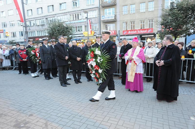 X Dzień Papieski w Gdyni; fot. M. Grabarz i J. Hlades