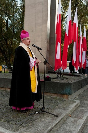 X Dzień Papieski w Gdyni; fot. M. Grabarz i J. Hlades