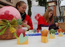 Śniadanie Wielkanocne dla Potrzebujących - Caritas Archidiecezji Gdańskiej w Sopocie