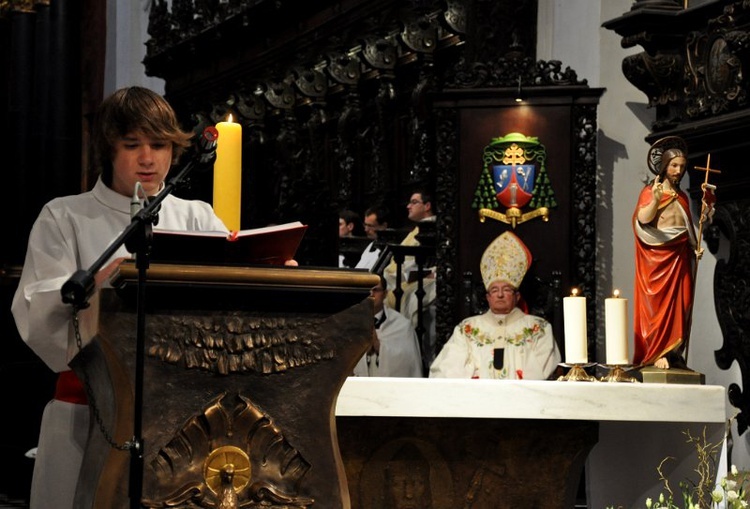 Msza św. z procesją rezurekcyjną fot. Karolina Hermann