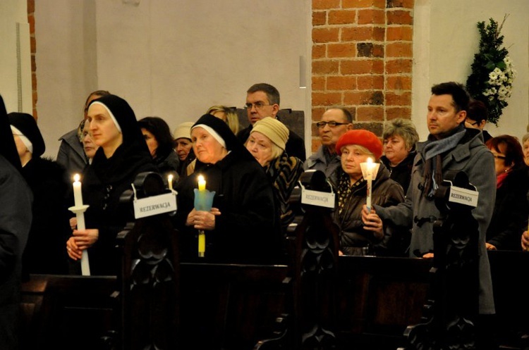 Wigilia Paschalna pod przewodnictwem Arcybiskupa Metropolity Gdańskiego Sławoja Leszka Głódzia fot. Karolina Hermann