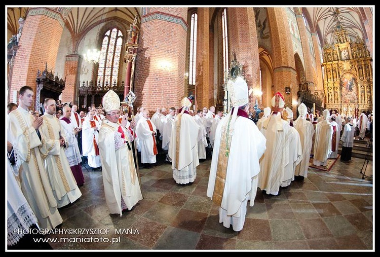  Święcenia biskupie Księdza Biskupa Wiesława Śmigla - Pelplin - foto Krzysztof Mania