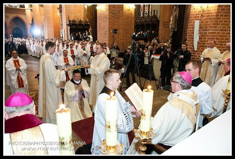  Święcenia biskupie Księdza Biskupa Wiesława Śmigla - Pelplin - foto Krzysztof Mania