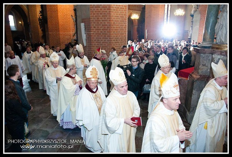  Święcenia biskupie Księdza Biskupa Wiesława Śmigla - Pelplin - foto Krzysztof Mania