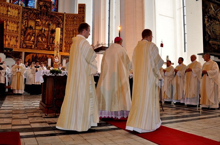 Diecezjalne uroczystości NMP Królowej Polski w Bazylice Mariackiej 