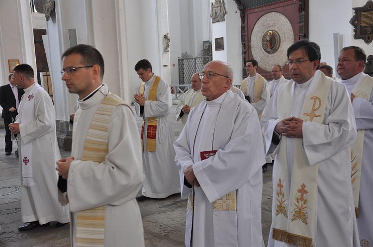 Święcenia Kapłańskie w Archidiecezji Gdańskiej - Bazylika Mariacka w Gdańsku - foto Mateusz Małek